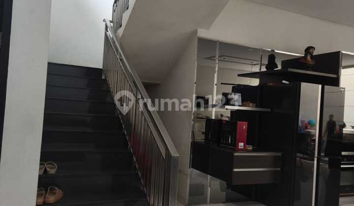 Rumah Bagus Taman Kopo Indah, Bandung 1