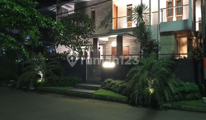 Dijual Rumah Full Furnished di Buahbatu Regency - Dekat Exit Tol Buahbatu