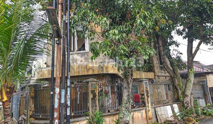 Old House 2 Floors, Bintaro Jaya Sector 2, Cash Only, Near Toll Road 2