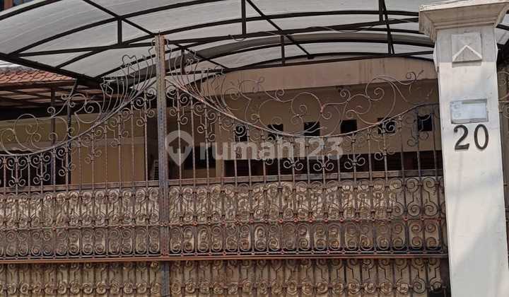 Rumah Mewah 2Lt Luas 509M,Jalan Warga Pejaten Jaksel, Cash Only, Strategis, Dekat KRL Pasar Minggu