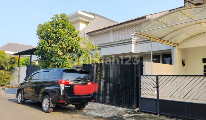 Rumah 2 Lt Luas 162M, Komplek Intercon Kembangan, Cash Only
