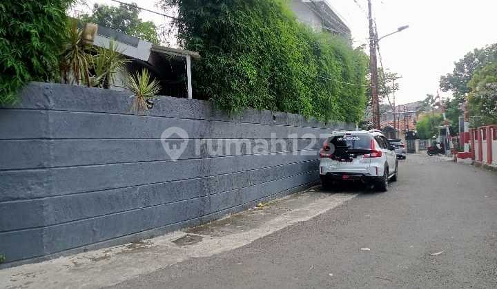 Rumah Modern Siap Huni Luas 414M, Jalan Melati Ragunan Jaksel, Cash Only, Strategis Dekat Tol Simatupang 2