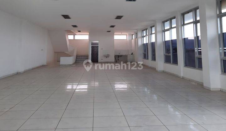 Di Jual Ruko Bagus Empat Lantai Di Mainroad Soekarno Hatta 1