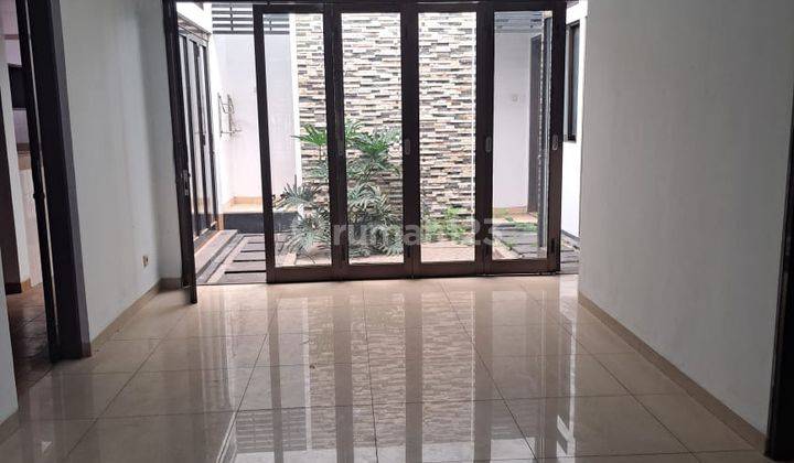 Di Jual Rumah Terawat Di Jl Sumber Sari  2