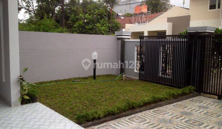 Di Jual Rumah Siap Huni Keren Dan Bagus Di Dago  2