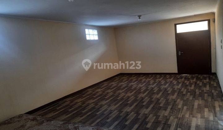 Di Jual Rumah Bisa Di Pake Usaha  Di Jl Inhoftank 2