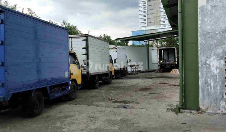 Di Sewakam Gudang Keren Siap Pakai Di Mainroad Soekarno Hatta  2