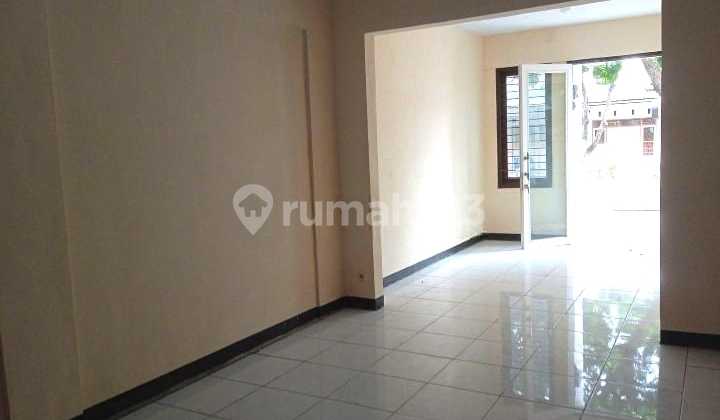 Di Sewakan Rumah Bisa Di Pake Usaha Buah Batu Turangga