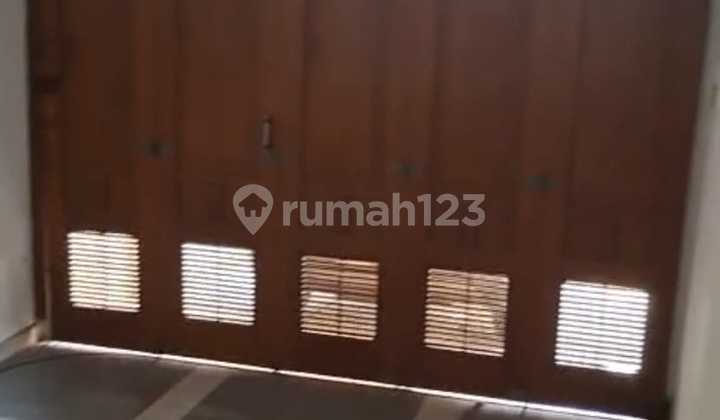 For Rent: Cool House in Sarijadi 2