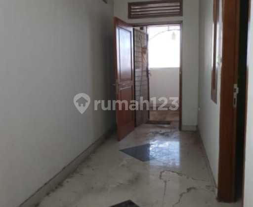 Di Jual Rumah Tiga Lantai Di Taman Cibaduyut Indah Di Jual Rumah Tiga Lantai Di Taman Cibaduyut Indah