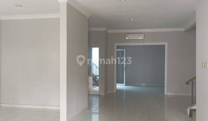 Rumah Kota Wisata Cibubur 2