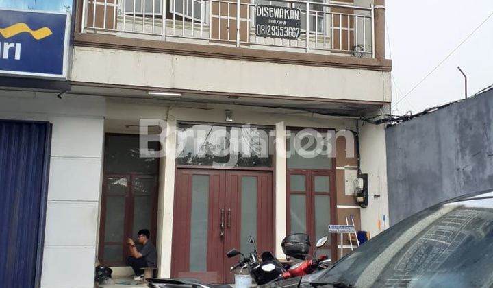 3-STORY SHOPHOUSE IN JAGAKARSA