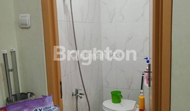 HUNIAN CANTIK 2 LANTAI DALAM KLUSTER, AMAN,NYAMAN, LOKASI SANGAT STRATEGIS, SEMI FURNISHED 2