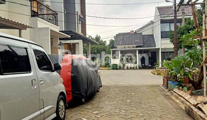 RUMAH 2 LANTAI DI TANAH BARU BEJI LOKASI STRATEGIS DALAM KLUSTER AMAN NYAMAN ONE GATE SYSTEM 2