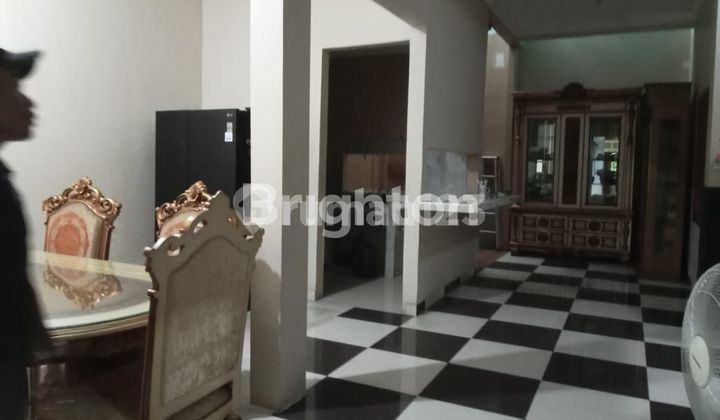 Beautiful 2-Story Home in a Cluster, Safe and Comfortable with One-Gate System, Highly Strategic Location. 2