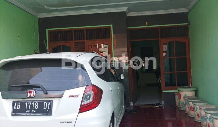 RUMAH DI JL.  TINOSIDIN, KADIPIRO SELANGKAH  KE WIROBRAJAN 1