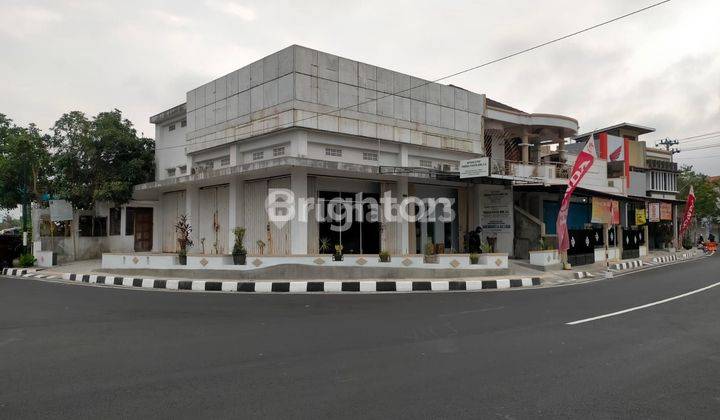 DIJUAL GEDUNG, TOKO DI PUSAT KOTA WATES HARGA DI BAWAH PASAR 2