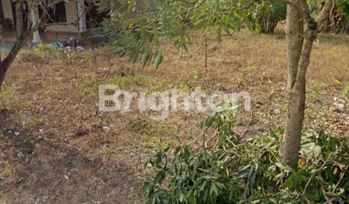 For Sale Strategic 400 m² Land in a Busy and Developing Location For Sale Strategic 400 m² Land in a Busy and Developing Location