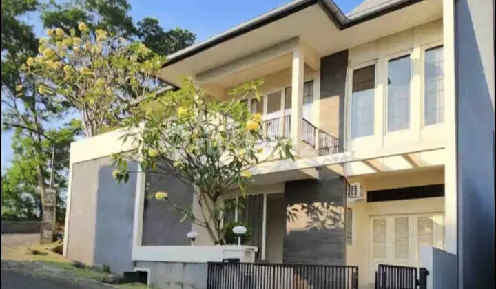 2-Storey House Ready to Use in Graha Candi Golf 1