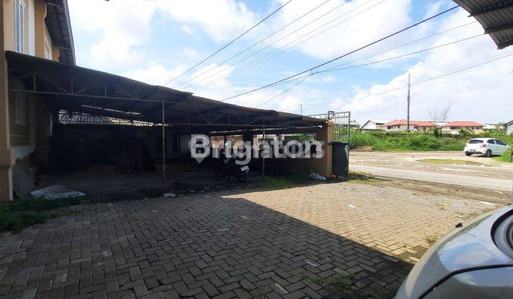 GUDANG SIAP PAKAI DI KAWASAN INDUSTRI TERBOYO 2