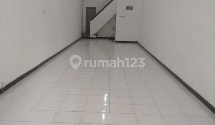 Ruko 2 Lantai Siap Pakai Di Semarang Tengah. Lokasi Strategis Selalu Ramai 2