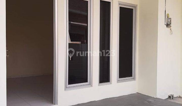 Rumah Siap Pakai Di Semarang Timur. Minimal Sewa 2 Tahun 1