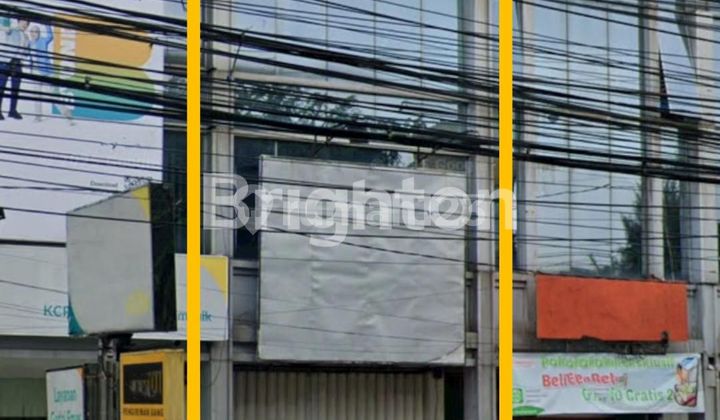 RUKO 3 LANTAI SIAP PAKAI DI BANYUMANIK 1