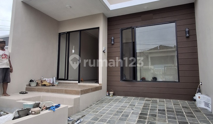 Rumah Baru Siap Pakai Tinggal Masuk 2
