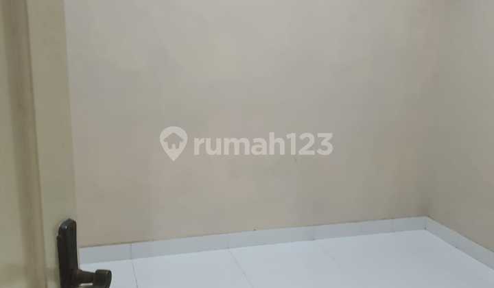 Rumah Siap Pakai Kondisi Bagus Tidak Perlu Renov 2