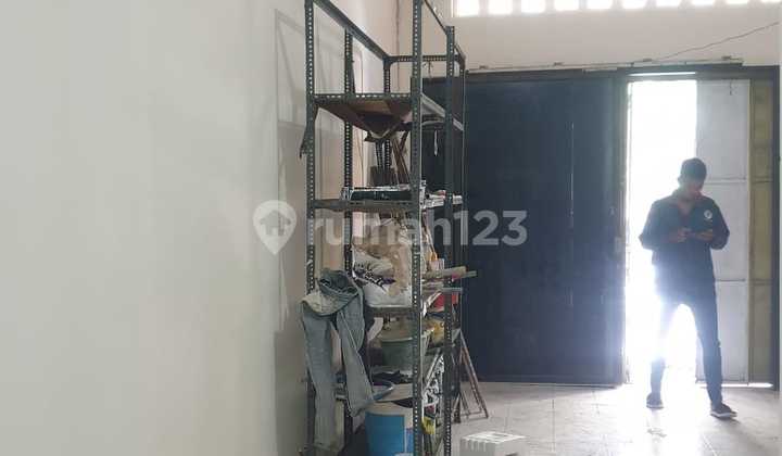 Ruko 2,5 Lantai Di Semarang Tengah. Lokasi Strategis 1