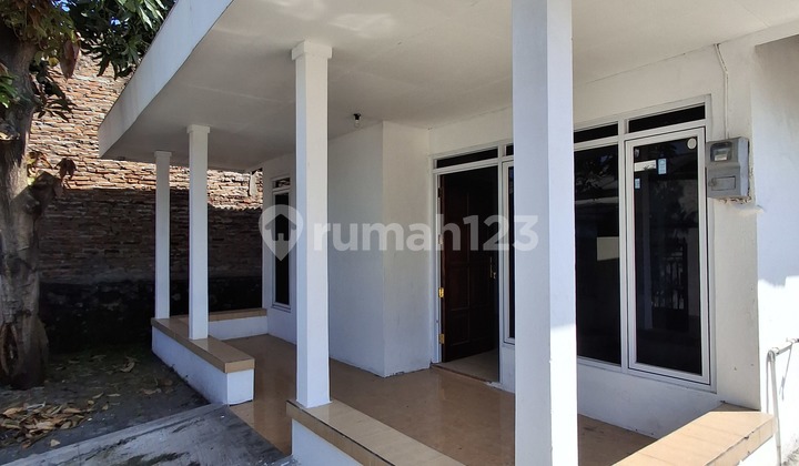 Ready-to-Use House in Ngaliyan. Spacious & Ready to Use. 2