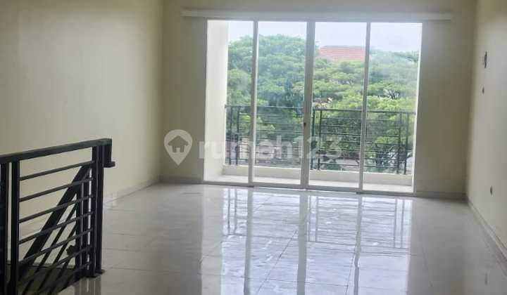 2-Story Ready-to-Use Shop House in North Semarang 2