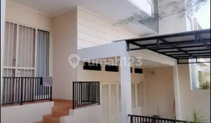 2-Story Ready-to-Use House in Candi Golf 2