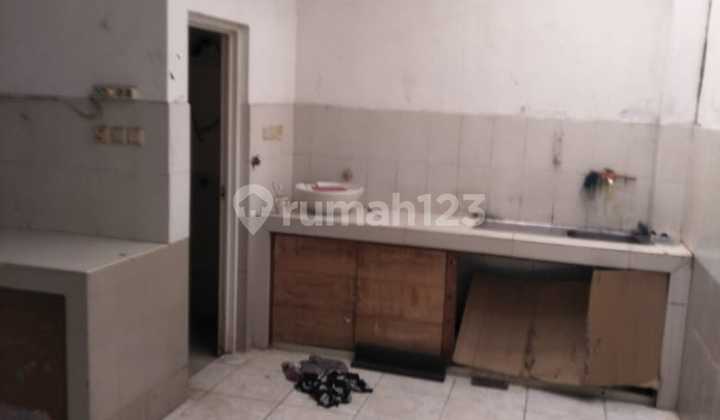 Ruko 2 Lantai Siap Pakai Di Semarang Utara 2