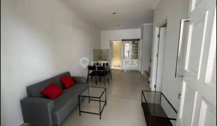 Rumah 2 Lantai Siap Pakai Di Paramount Village 2