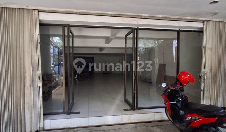 Ready-to-Use Shophouse in Puri Anjasmoro