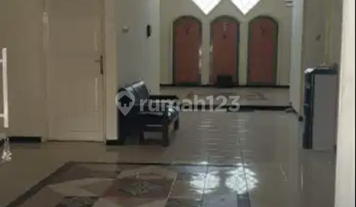 Rumah 2 Lantai Siap Pakai Di Tengah Kota Semarang 2