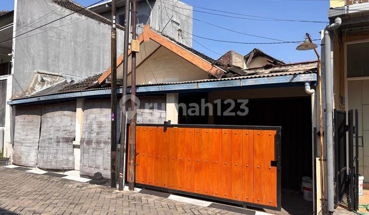 Rumah Minimalis di Semarang Utara 1