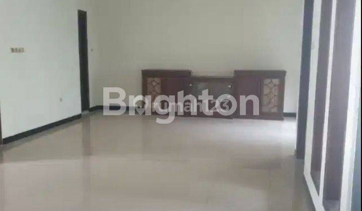 RUMAH MEGAH 2 LANTAI SIAP PAKAI DI CANDISARI. MINIMAL SEWA 2 TAHUN 2