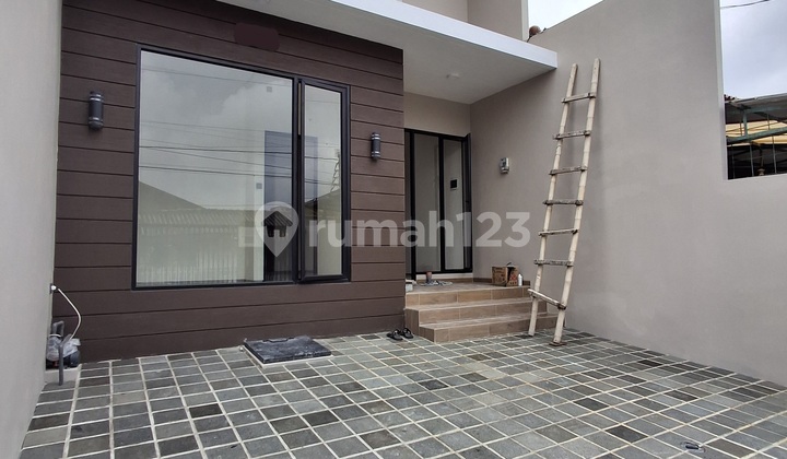 Rumah Baru Siap Pakai Tinggal Masuk 1