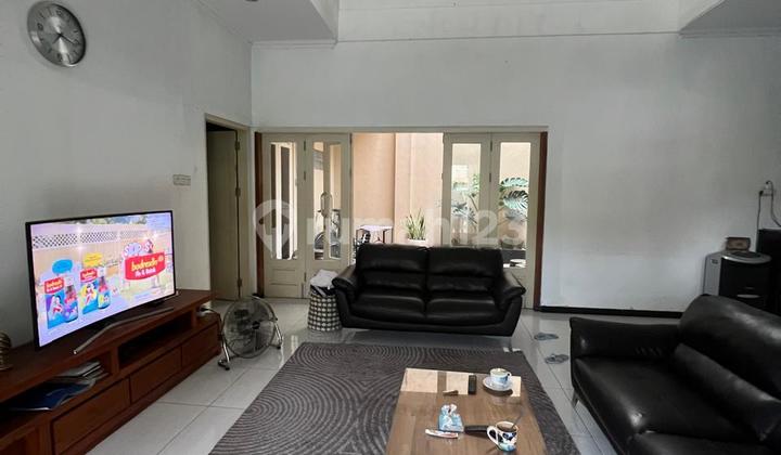 Rumah 2 Lantai Siap Pakai Di Dalam Cluster. Jarang Ada Seperti Ini 2