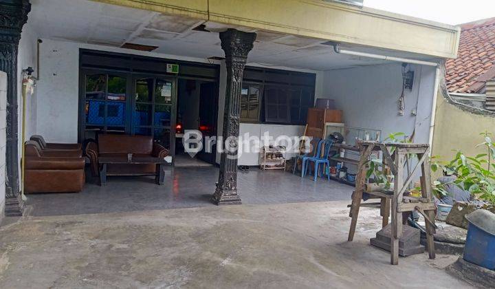 Rumah Pinggir Jalan Sangat Strategis Di  Tanah Baru 2