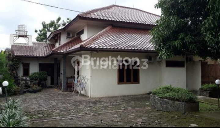 Luxury 2-Story House in Pasir Mulya, Land Area 550M² 2