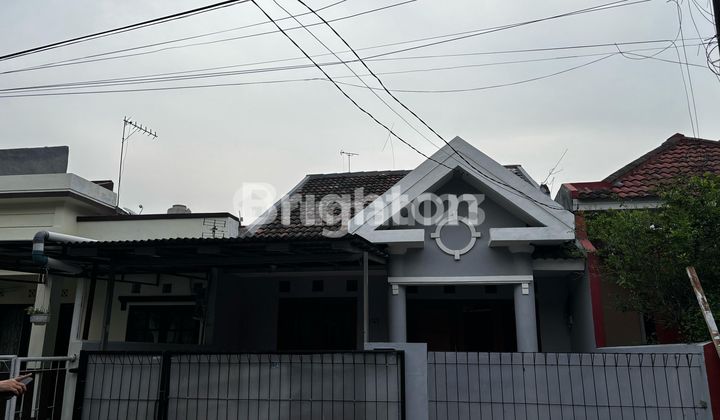 RUMAH NYAMAN DAN AMAN BERLOKASI DI PERUMAHAN LIMUS PRATAMA RUMAH NYAMAN DAN AMAN BERLOKASI DI PERUMAHAN LIMUS PRATAMA
