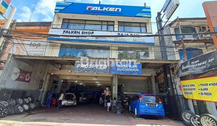 Dijual Ruko 4 Lantai Lokasi Padat Strategis Air Mancur 1