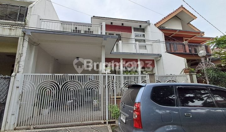 RUMAH 2 LANTAI CANTIK, ASRI DAN SIAP HUNI LOKASI BUKIT CIMANGGU CITY