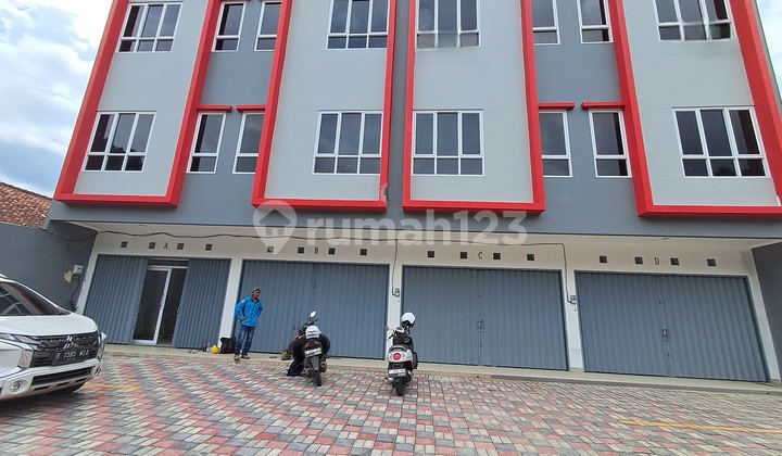 Shop House for Rent, Highly Strategic Location Re Martadinata