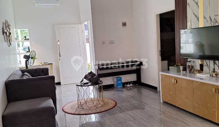 Fully Furnished Residential House in Strategic Location in Bogor City 2