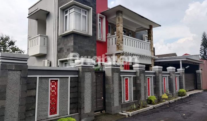 TWO-STORY HOUSE WITH SWIMMING POOL IN BARANANGSIANG INDAH BOGOR TWO-STORY HOUSE WITH SWIMMING POOL IN BARANANGSIANG INDAH BOGOR