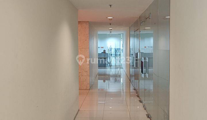 Office Space Grand Slipi Soho Baru Strategis Jakarta Barat 1